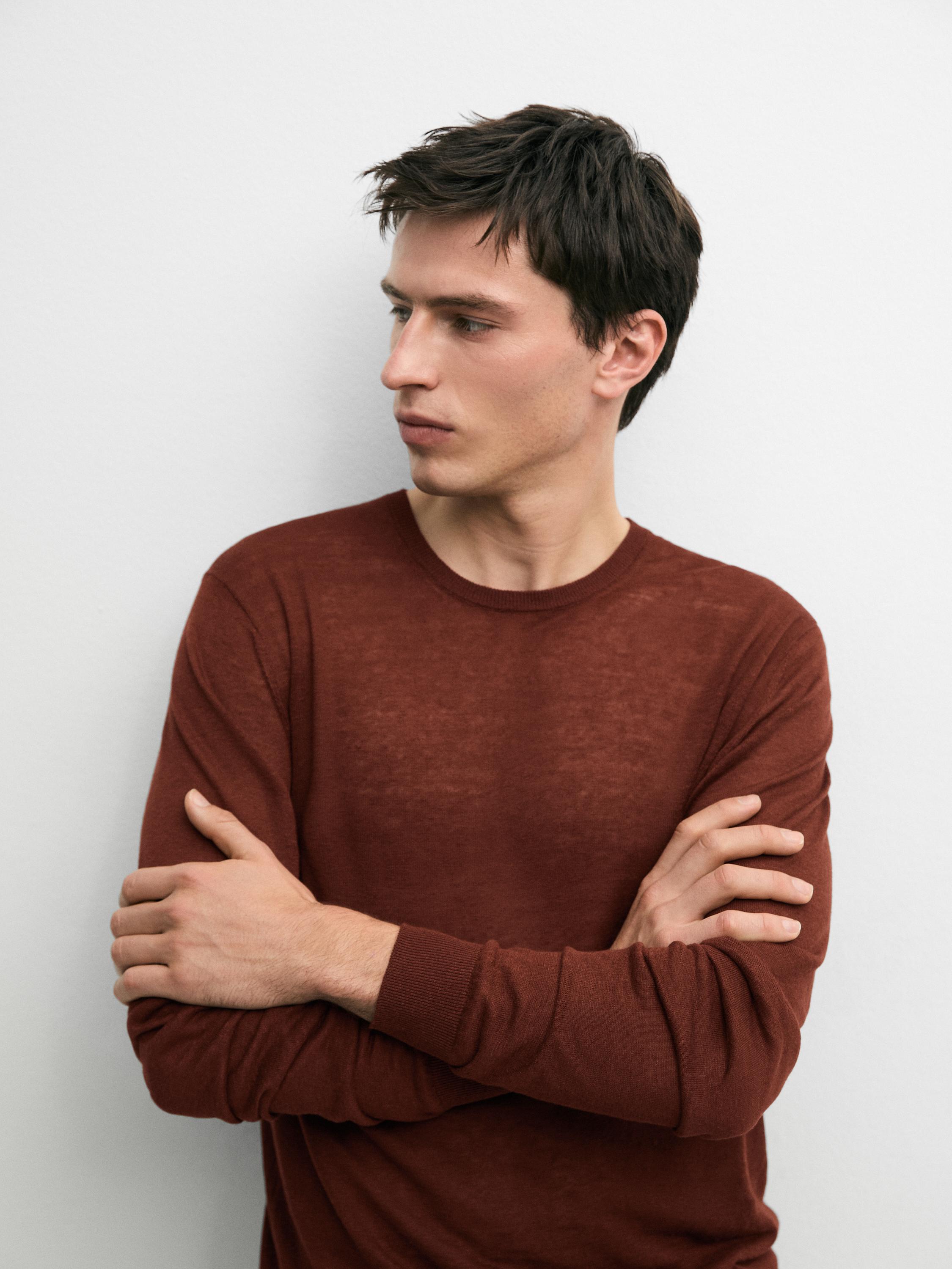Linen and cashmere knit crew neck sweater